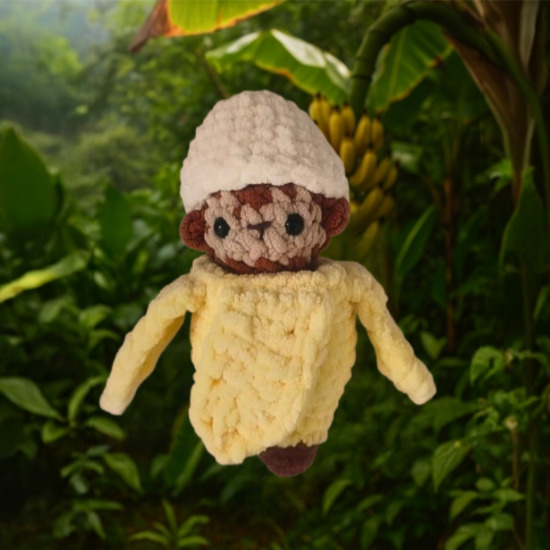 Changuito 3 con traje de banana