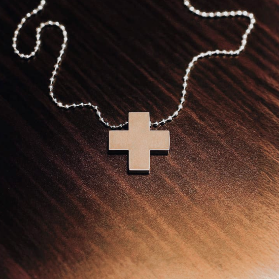 Collar de Misato
